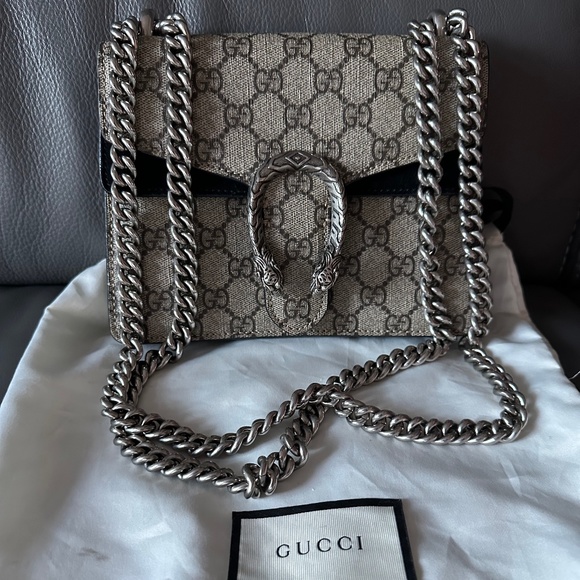 Gucci Handbags - Gucci Dionysus Mini